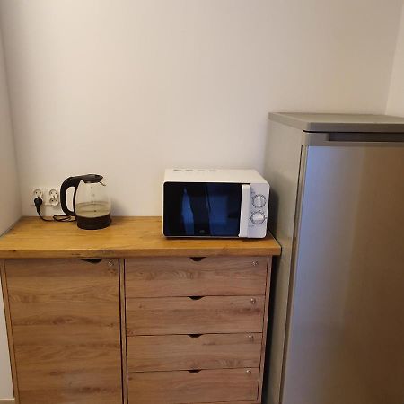 Hostel Mleczna - Metro Zacisze Варшава Екстер'єр фото